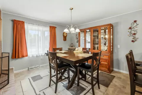 Dining - 128 E Ritter St, Republic, MO 65738 photo 3 of 6