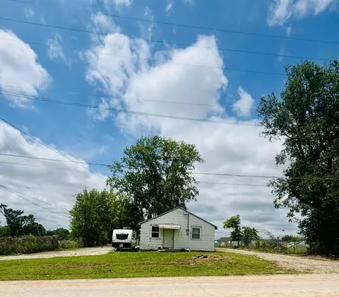 1813 N Ohara Ave, Springfield, MO 65802