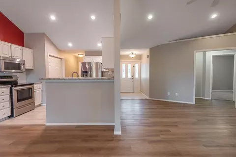 Entry Way - 159 Lancashire Dr, Branson, MO 65616 photo 1 of 2