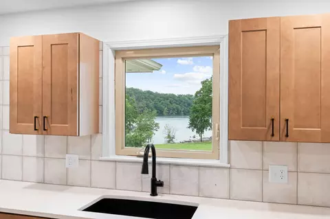 Kitchen - 26237 Twin Rivers Dr, Shell Knob, MO 65747 photo 1 of 3