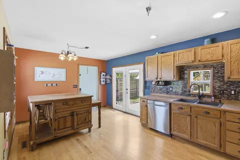 Kitchen - 499 Community Dr, Marshfield, MO 65706 photo 2 of 4