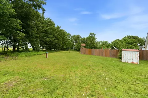 Exterior - 499 Community Dr, Marshfield, MO 65706 photo 7 of 8
