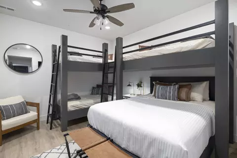 Bedroom - 40 Cindy Ln, Branson, MO 65616 photo 15 of 19