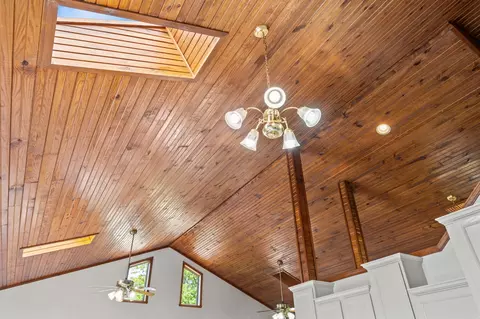 Entry Way - 1052 Broken Arrow Estates Rd, Lampe, MO 65681 photo 4 of 4