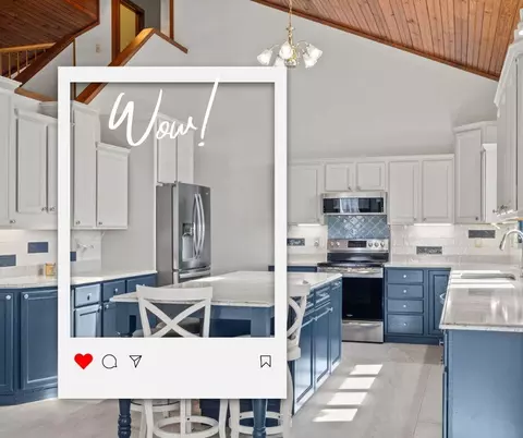 Kitchen - 1052 Broken Arrow Estates Rd, Lampe, MO 65681 photo 1 of 9