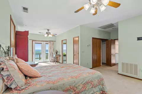 Bedroom - 1052 Broken Arrow Estates Rd, Lampe, MO 65681 photo 1 of 4