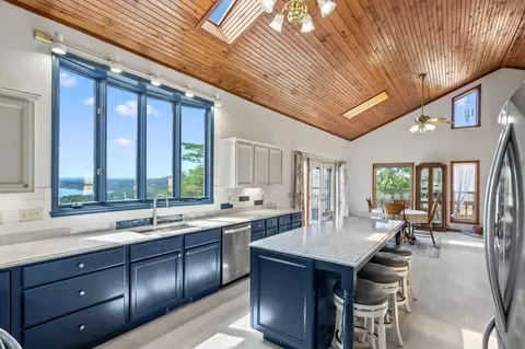 Kitchen - 1052 Broken Arrow Estates Rd, Lampe, MO 65681 photo 5 of 9