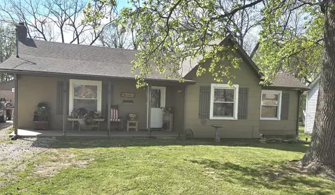 Exterior - 103 Mitchell St, Greenfield, MO 65661 photo 3 of 3