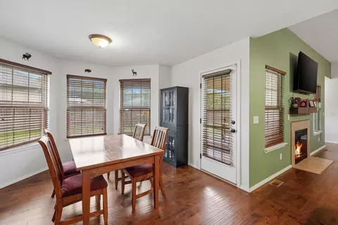 Dining - 276 E Garnet Dr, Republic, MO 65738 photo 1 of 2