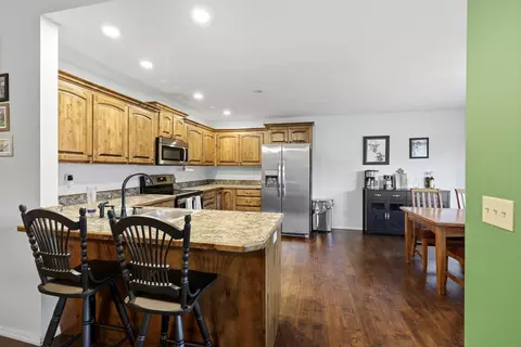 Kitchen - 276 E Garnet Dr, Republic, MO 65738 photo 1 of 4