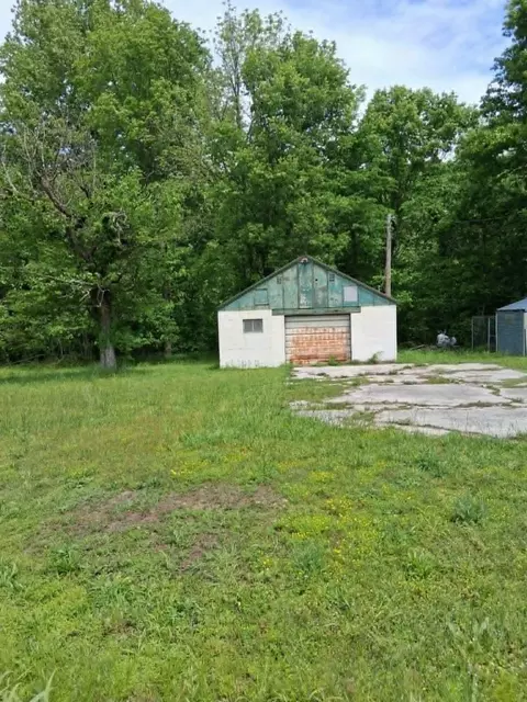9380 State Highway Aa, Neosho, MO 64850