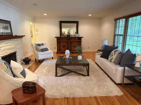 2739 S Marlan Ave, Springfield, MO 65804 photo 4