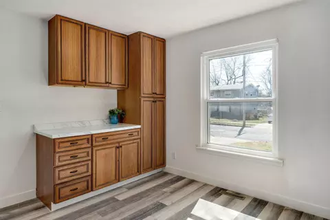 Other - 1017 E Mcclernon St, Springfield, MO 65803 photo 4 of 8