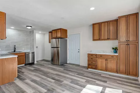 Kitchen - 1017 E Mcclernon St, Springfield, MO 65803 photo 2 of 2