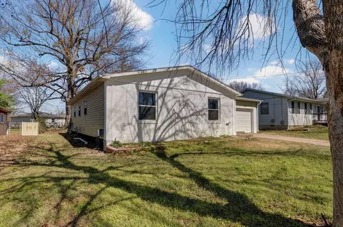 Other - 1017 E Mcclernon St, Springfield, MO 65803 photo 7 of 8