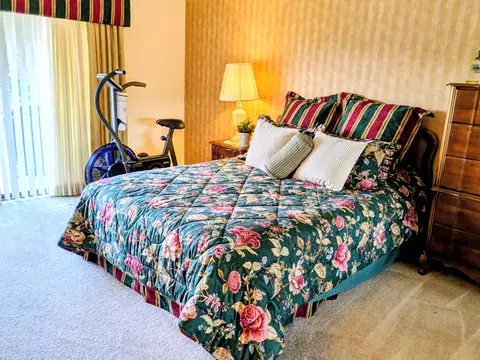 Bedroom - 150 Sunken Forest Drive B3-129, Forsyth, MO 65653 photo 1 of 8