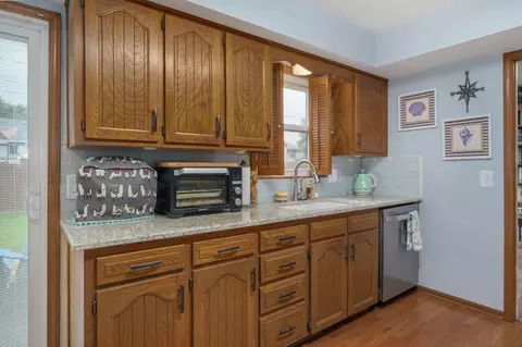 Kitchen - 4349 S Cardinal Pl, Springfield, MO 65804 photo 1 of 3