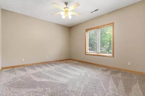 Bedroom - 5277 S Whitmore Ave, Springfield, MO 65810 photo 4 of 7