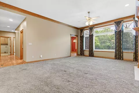 Living - 5277 S Whitmore Ave, Springfield, MO 65810 photo 2 of 9