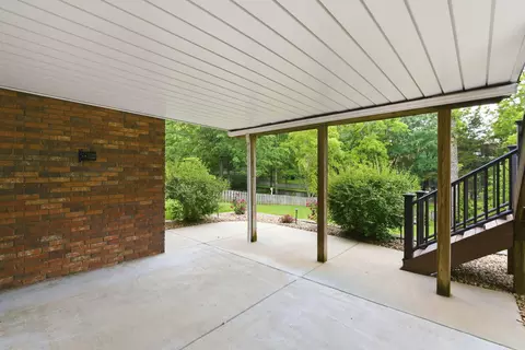 Exterior - 5277 S Whitmore Ave, Springfield, MO 65810 photo 8 of 11