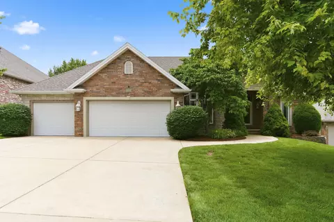 5277 S Whitmore Ave, Springfield, MO 65810