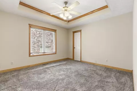 Bedroom - 5277 S Whitmore Ave, Springfield, MO 65810 photo 6 of 7