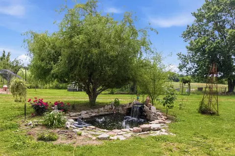 Exterior - 2886 County Road 382, Dora, MO 65637 photo 5 of 18