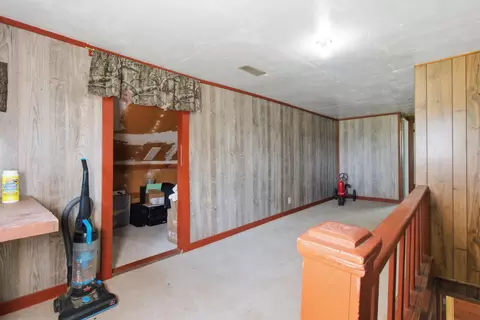 Entry Way - 2886 County Road 382, Dora, MO 65637 photo 1 of 1