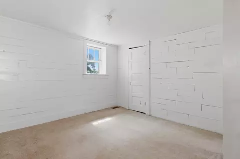 Bedroom - 2886 County Road 382, Dora, MO 65637 photo 7 of 7