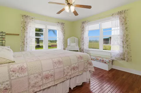 Bedroom - 2886 County Road 382, Dora, MO 65637 photo 4 of 7