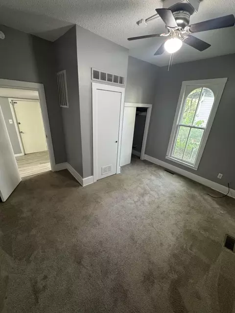 Bedroom - 2007 N Travis Ave, Springfield, MO 65803 photo 3 of 6