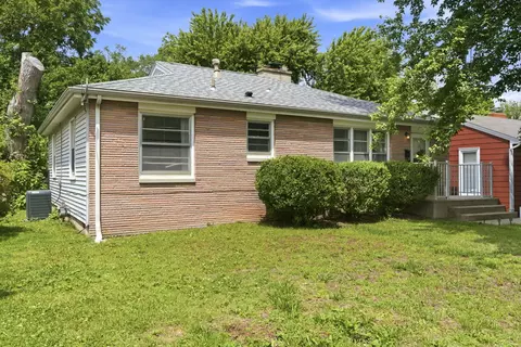 Exterior - 1927 S Pickwick Ave, Springfield, MO 65804 photo 2 of 8