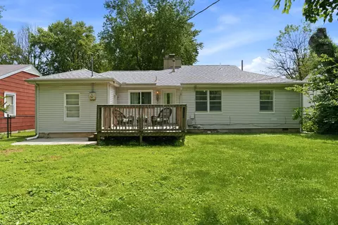 Exterior - 1927 S Pickwick Ave, Springfield, MO 65804 photo 7 of 8
