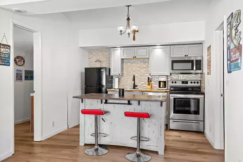 Kitchen - 410 Tablerock Cir, Branson, MO 65616 photo 1 of 4