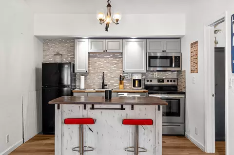 Kitchen - 410 Tablerock Cir, Branson, MO 65616 photo 3 of 4