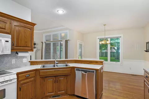 3306 S Linden Ave, Springfield, MO 65804 photo 14