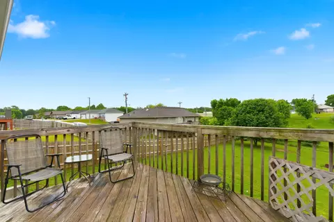Exterior - 312 Cinnamon Ct, Sparta, MO 65753 photo 3 of 7