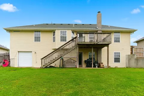 Exterior - 312 Cinnamon Ct, Sparta, MO 65753 photo 4 of 7