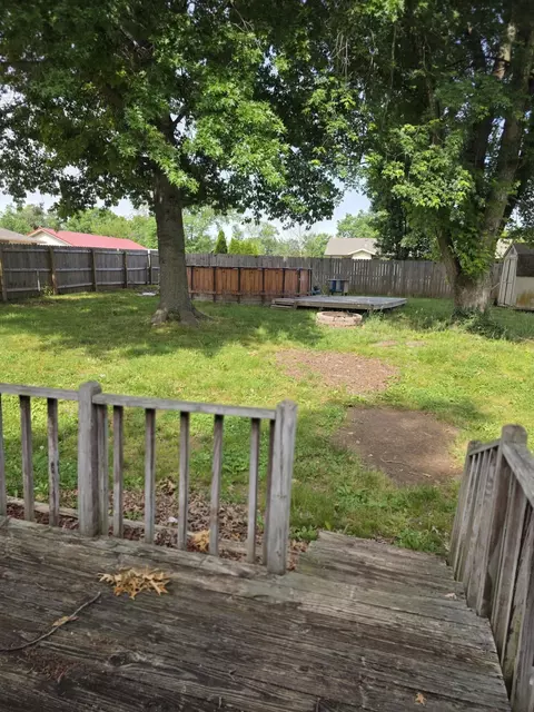Exterior - 1001 N 13th Ave, Ozark, MO 65721 photo 3 of 4