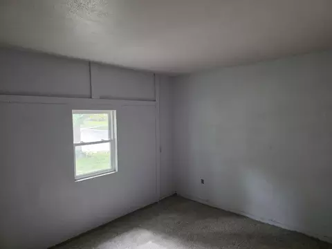 Bedroom - 1001 N 13th Ave, Ozark, MO 65721 photo 6 of 7