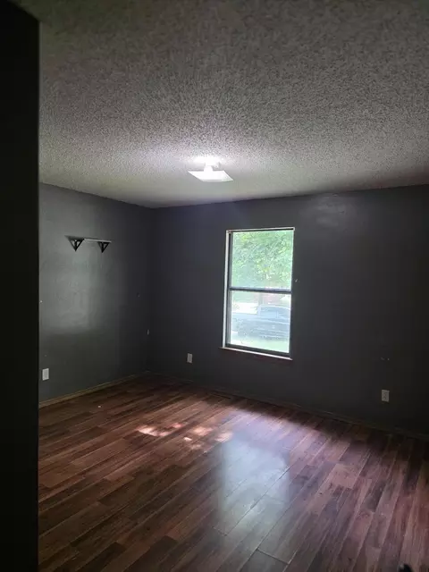 Bedroom - 1001 N 13th Ave, Ozark, MO 65721 photo 2 of 7