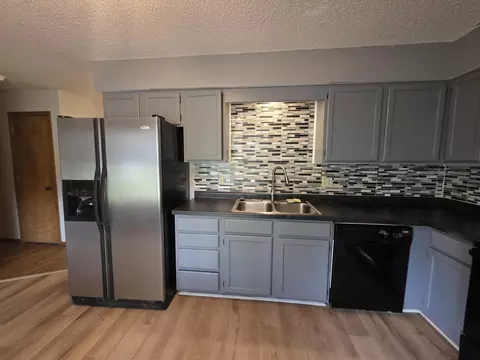 Kitchen - 1001 N 13th Ave, Ozark, MO 65721 photo 3 of 3
