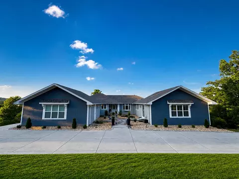 337 Morgan Trl, Branson West, MO 65737