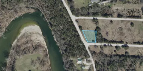 000 Roaring River Vlg, Eagle Rock, MO 65641