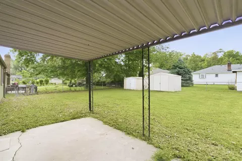 Exterior - 504 W Bell St, Springfield, MO 65803 photo 2 of 6