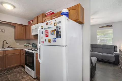 Kitchen - 314 E Swiss Lane Ct, Springfield, MO 65807 photo 1 of 3