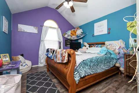 Bedroom - 104 W Rainey St, Ozark, MO 65721 photo 2 of 3
