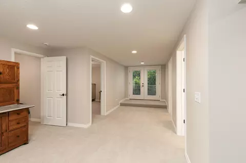 Entry Way - 1422 E 370th Rd, Bolivar, MO 65613 photo 4 of 4