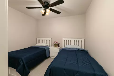 Bedroom - 1422 E 370th Rd, Bolivar, MO 65613 photo 7 of 8