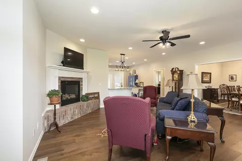 Living - 1422 E 370th Rd, Bolivar, MO 65613 photo 1 of 2